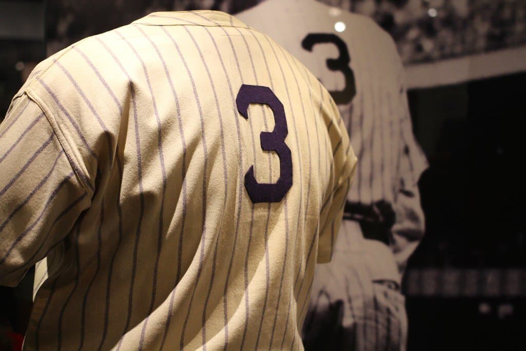Baseball uniform