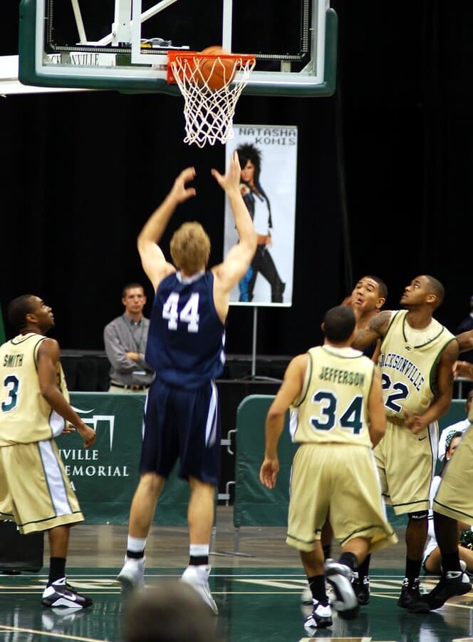 Basketball uniform